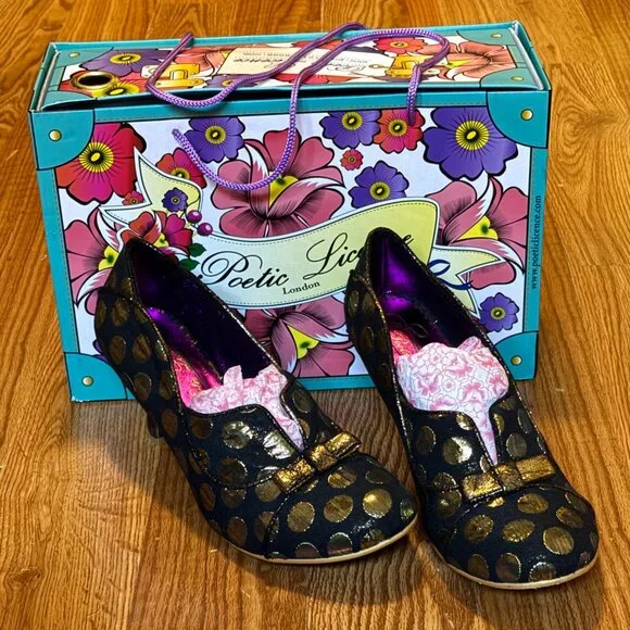 Poetic License Hold Up Kitten Heel 2.5" - Picture 2 of 8